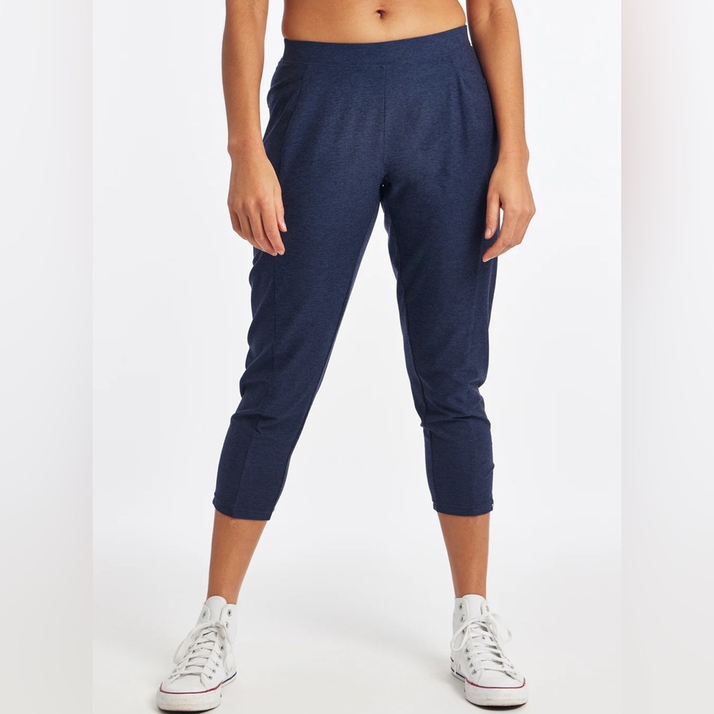 Oiselle AMD Lux Crop Pants. Black Size M. - Picture 5 of 5